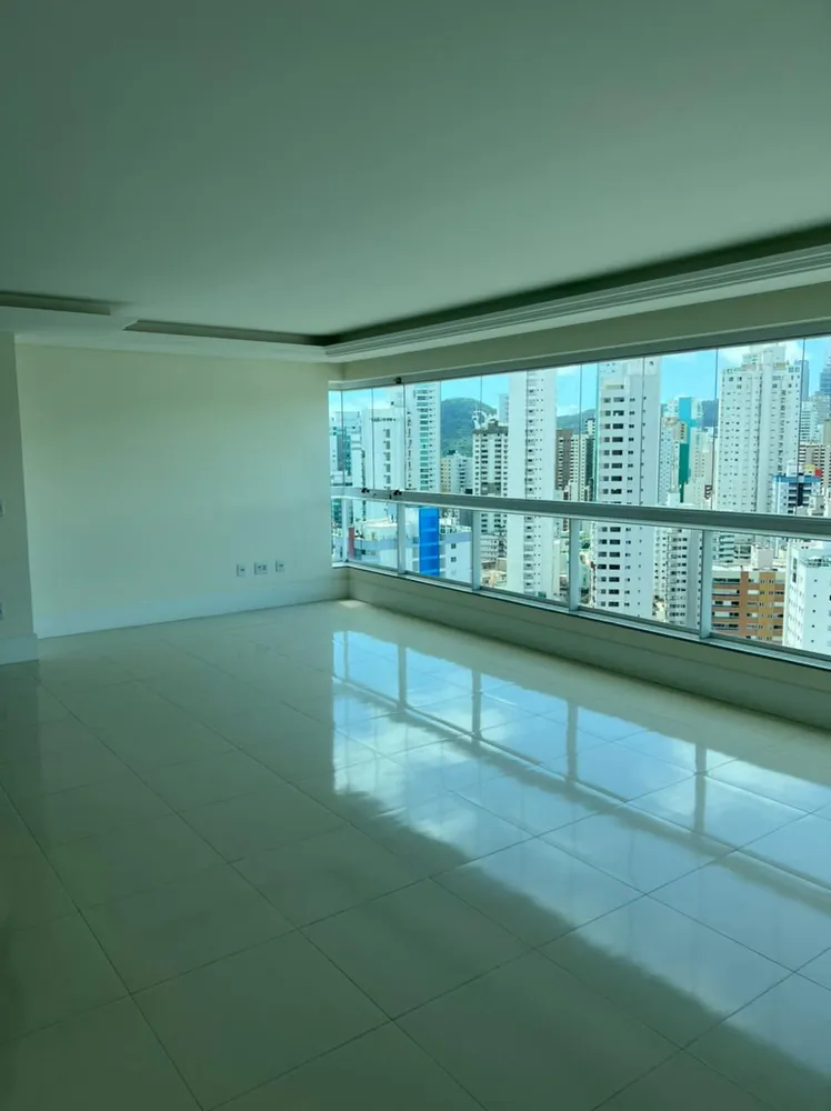 Apartamento, 3 quartos, 130 m² - Foto 4