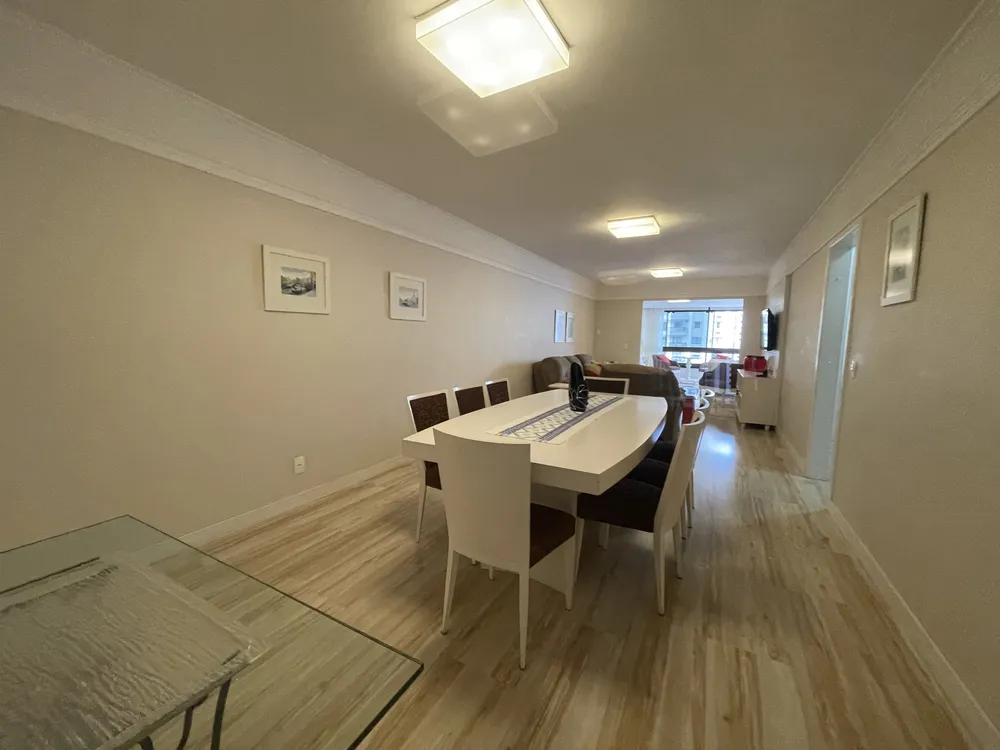 Apartamento, 3 quartos, 168 m² - Foto 2