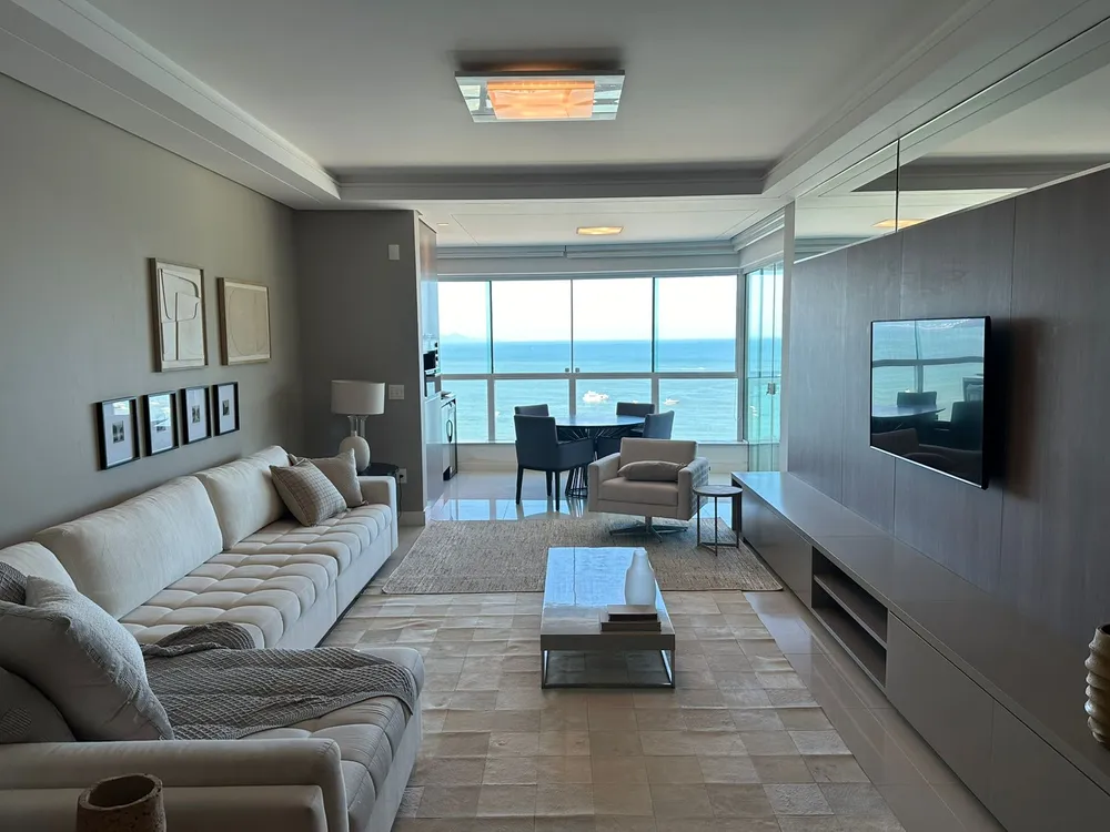 Apartamento, 3 quartos, 185 m² - Foto 1