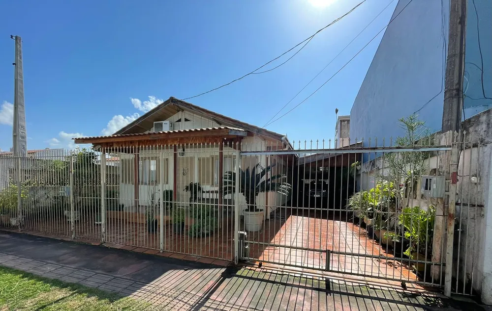 Casa, 3 quartos, 300 m² - Foto 1