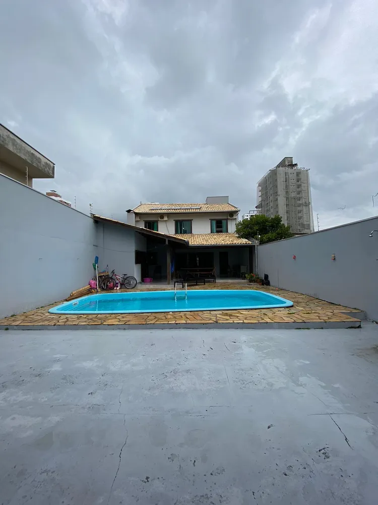 Casa, 4 quartos, 231 m² - Foto 3