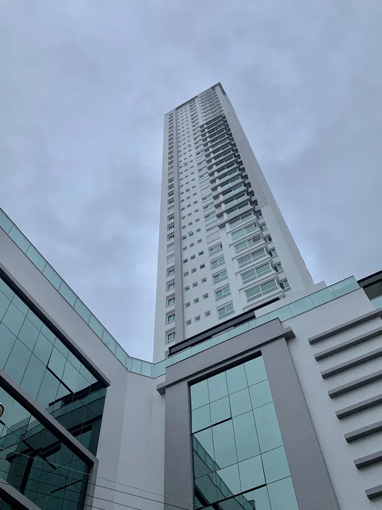Apartamento, 3 quartos, 137 m² - Foto 1