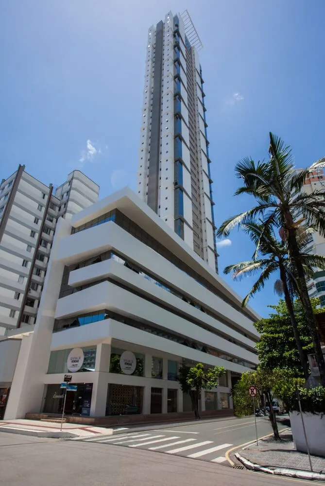 Apartamento, 3 quartos, 353 m² - Foto 1