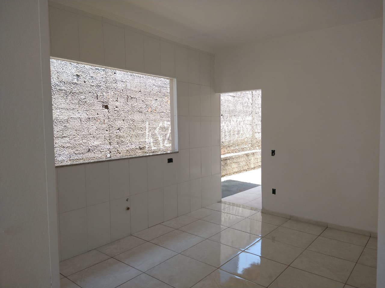 Casa à venda com 3 quartos, 82m² - Foto 15