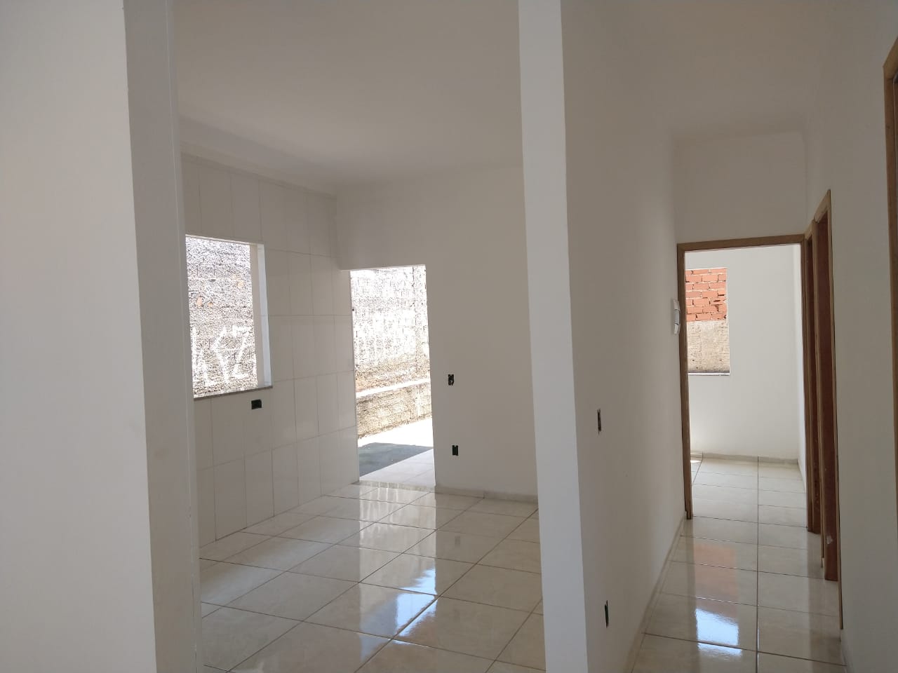 Casa à venda com 3 quartos, 82m² - Foto 13