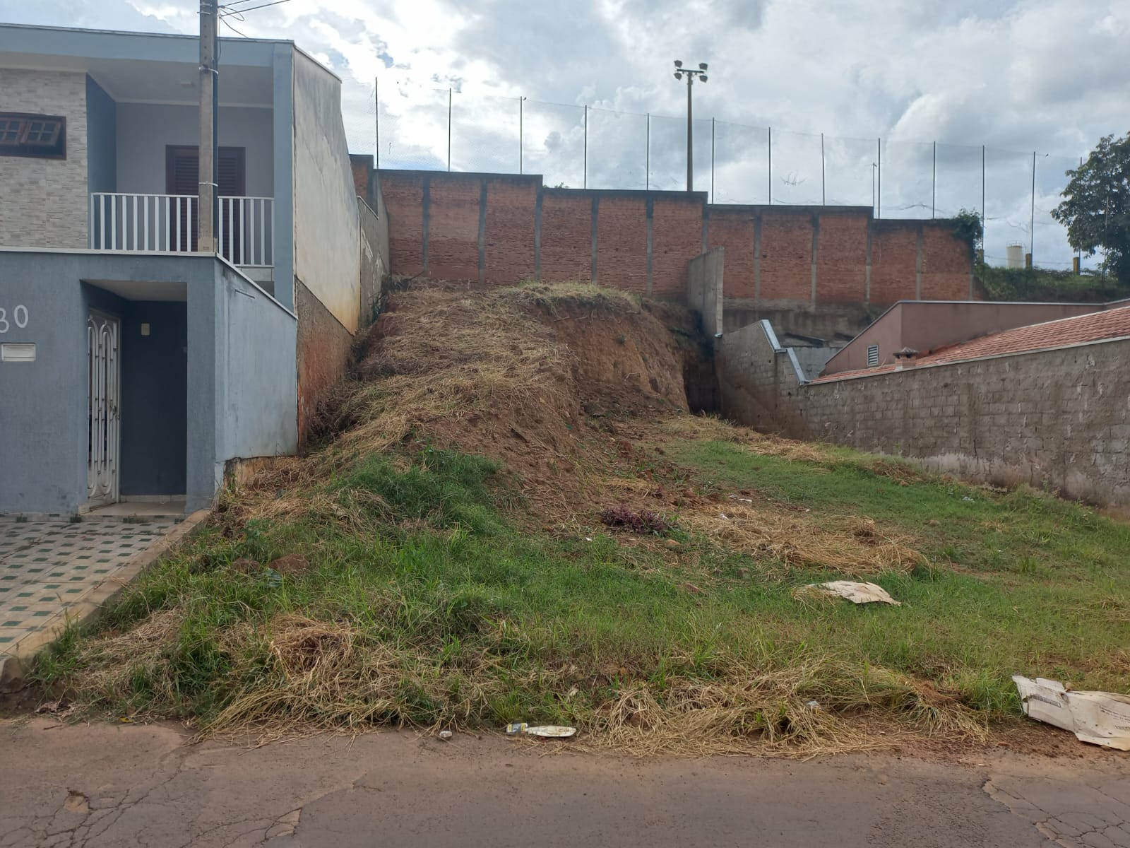 Terreno à venda, 300m² - Foto 5