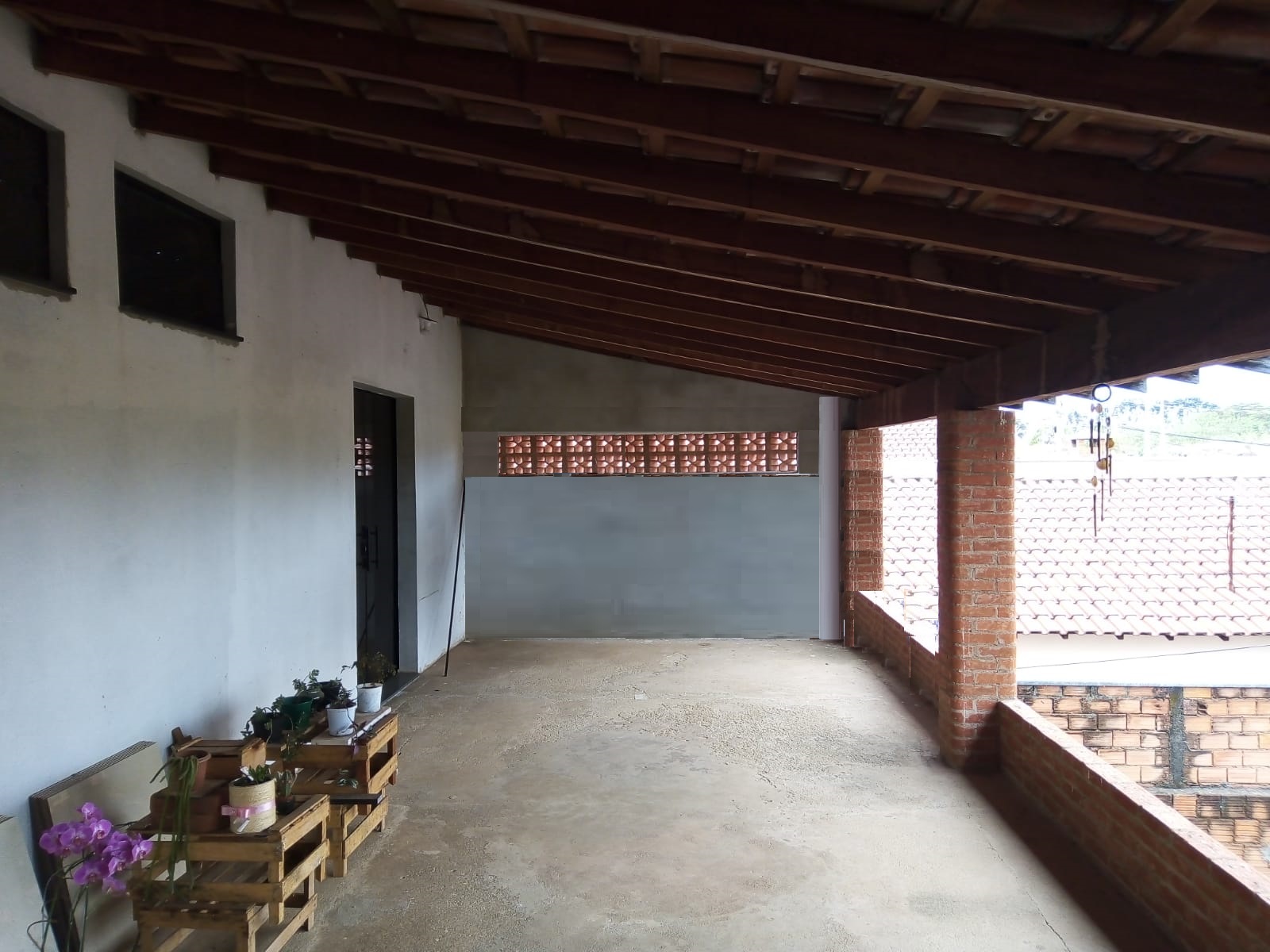 Casa à venda com 2 quartos, 90m² - Foto 1