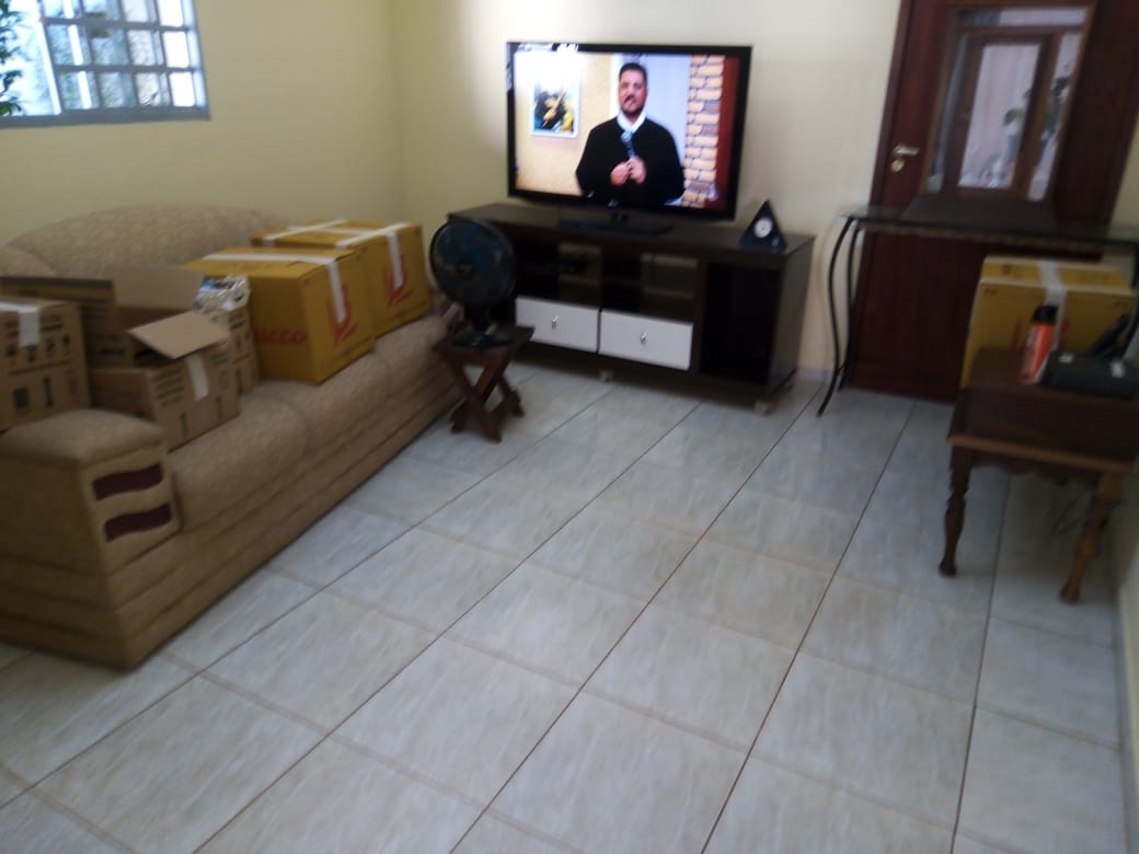 Casa à venda e aluguel com 3 quartos, 200m² - Foto 11