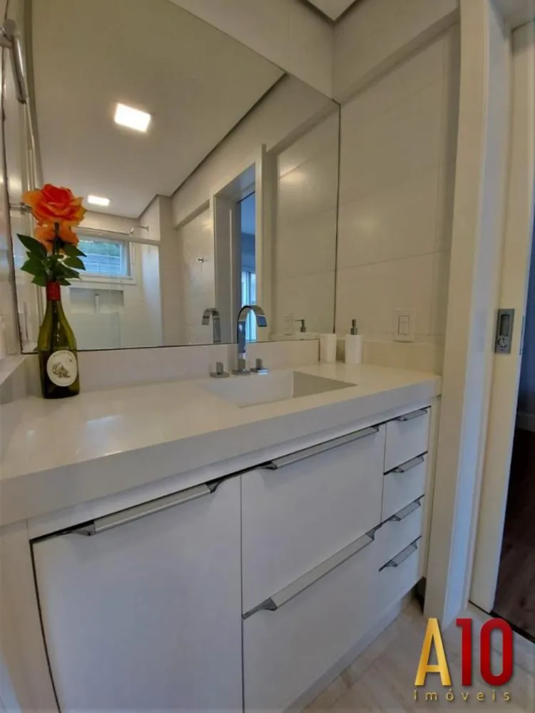 Apartamento, 3 quartos, 209 m² - Foto 9