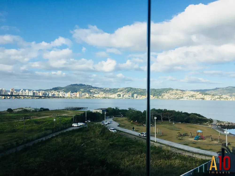 Apartamento, 3 quartos, 252 m² - Foto 2