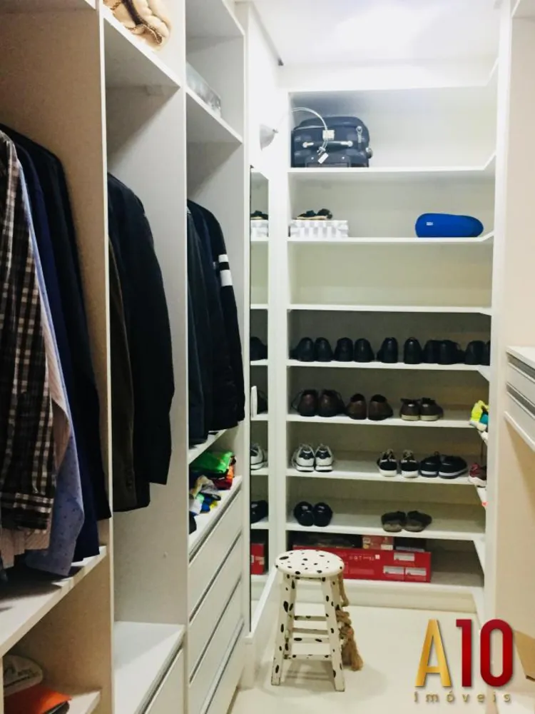 Apartamento, 3 quartos, 252 m² - Foto 9