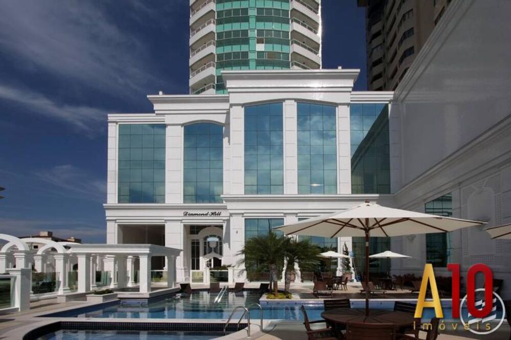 Apartamento, 4 quartos, 284 m² - Foto 1