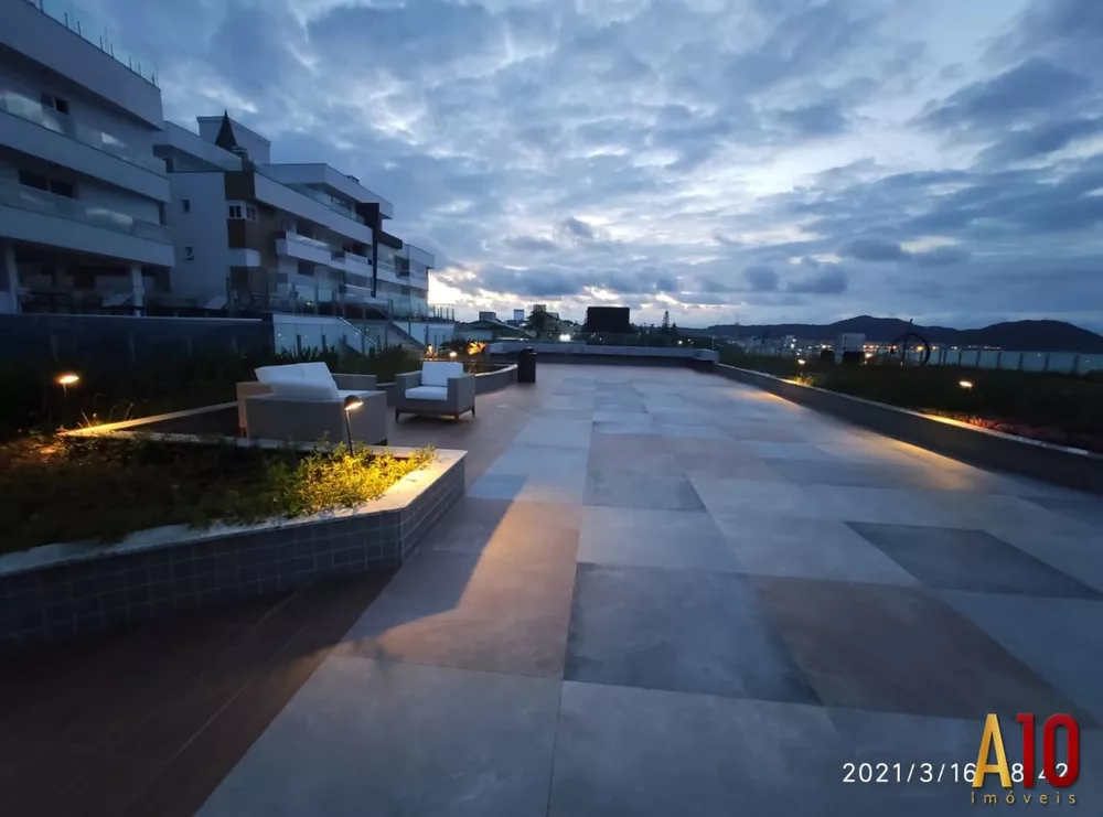 Cobertura, 3 quartos, 211 m² - Foto 6