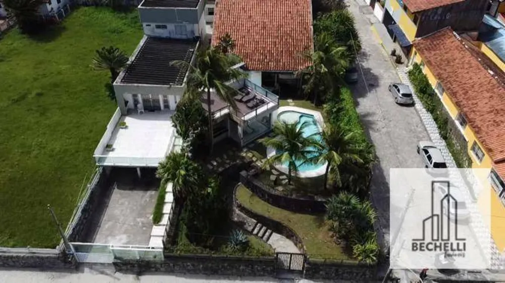 Casa, 2 quartos, 299 m² - Foto 1