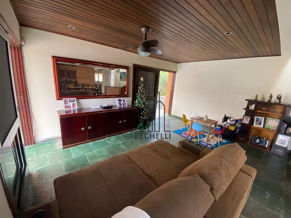 Casa, 4 quartos, 240 m² - Foto 9