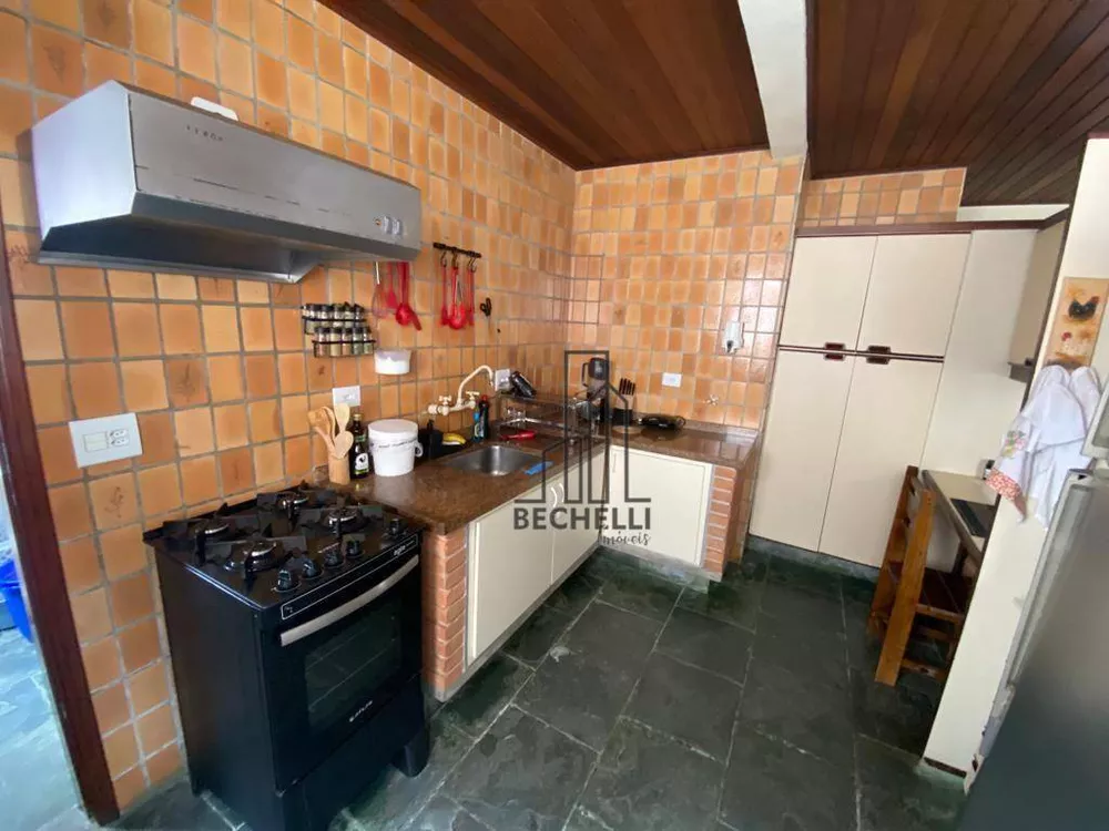 Casa, 4 quartos, 240 m² - Foto 12