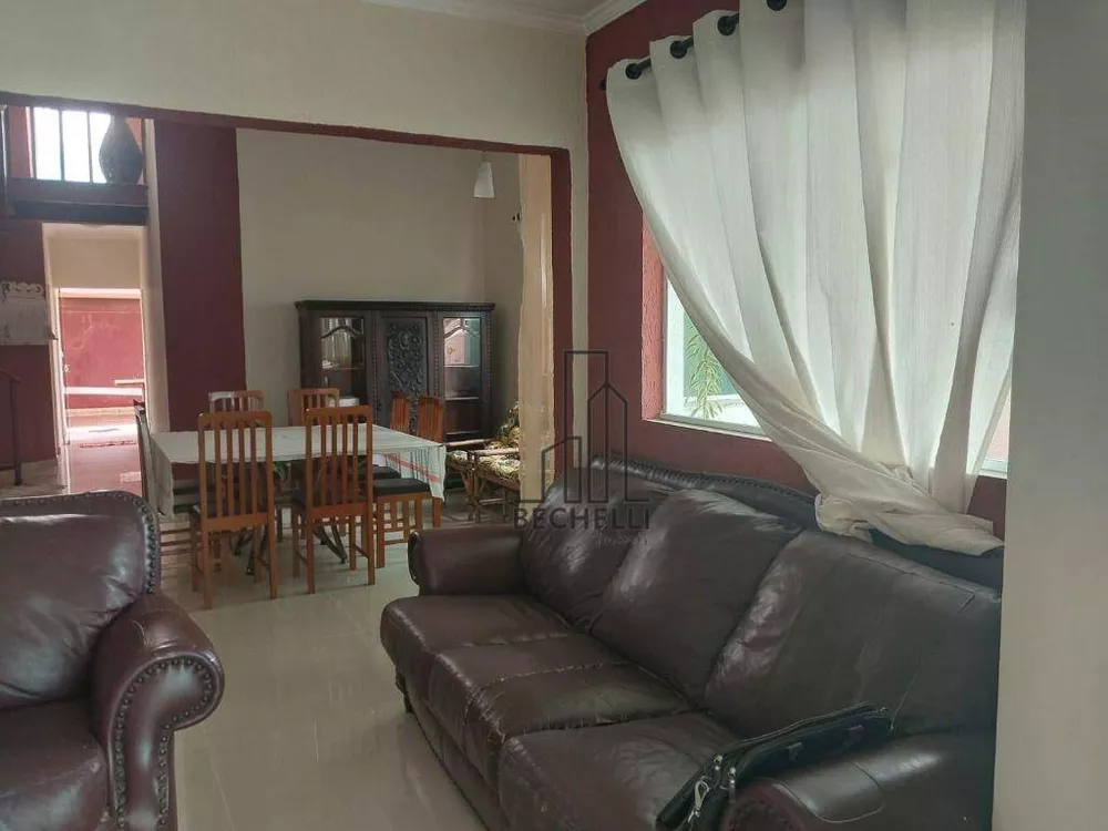 Casa, 4 quartos, 220 m² - Foto 3