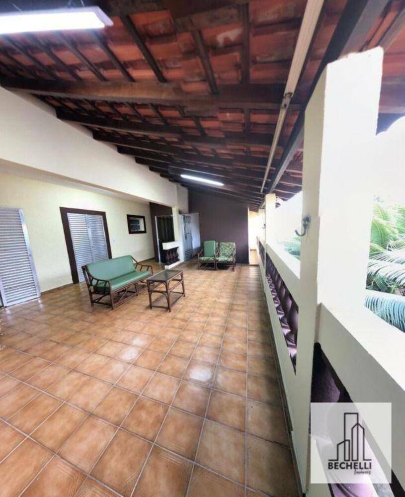 Casa, 4 quartos, 194 m² - Foto 3