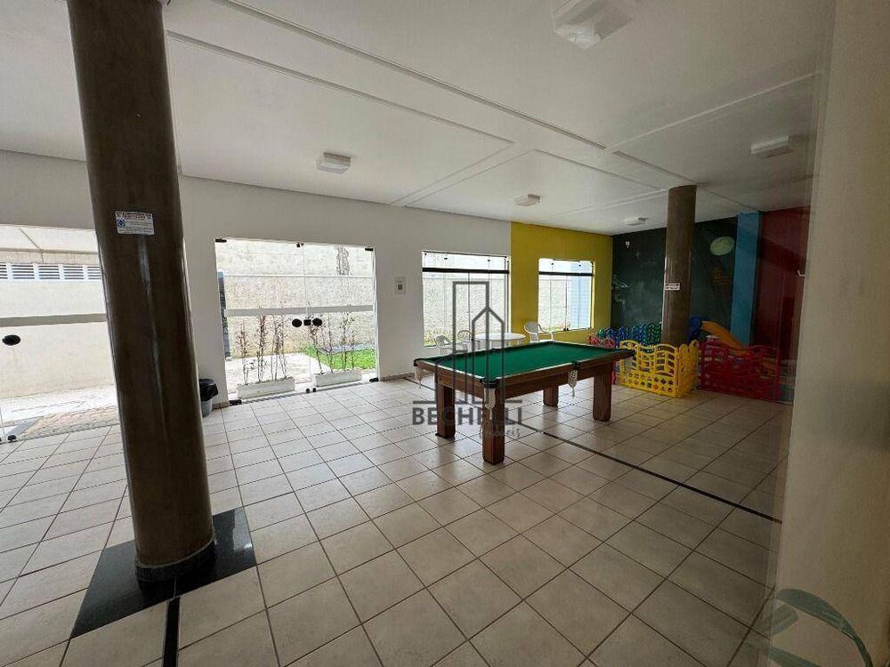 Apartamento para alugar com 2 quartos, 85m² - Foto 12