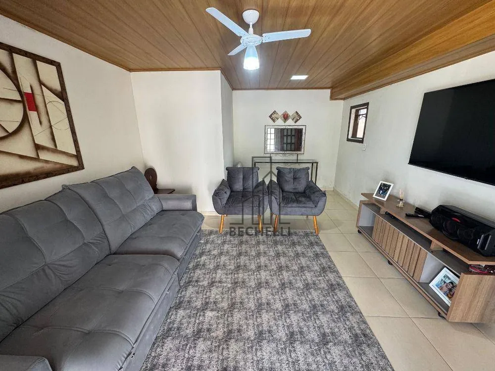 Casa, 2 quartos, 210 m² - Foto 3