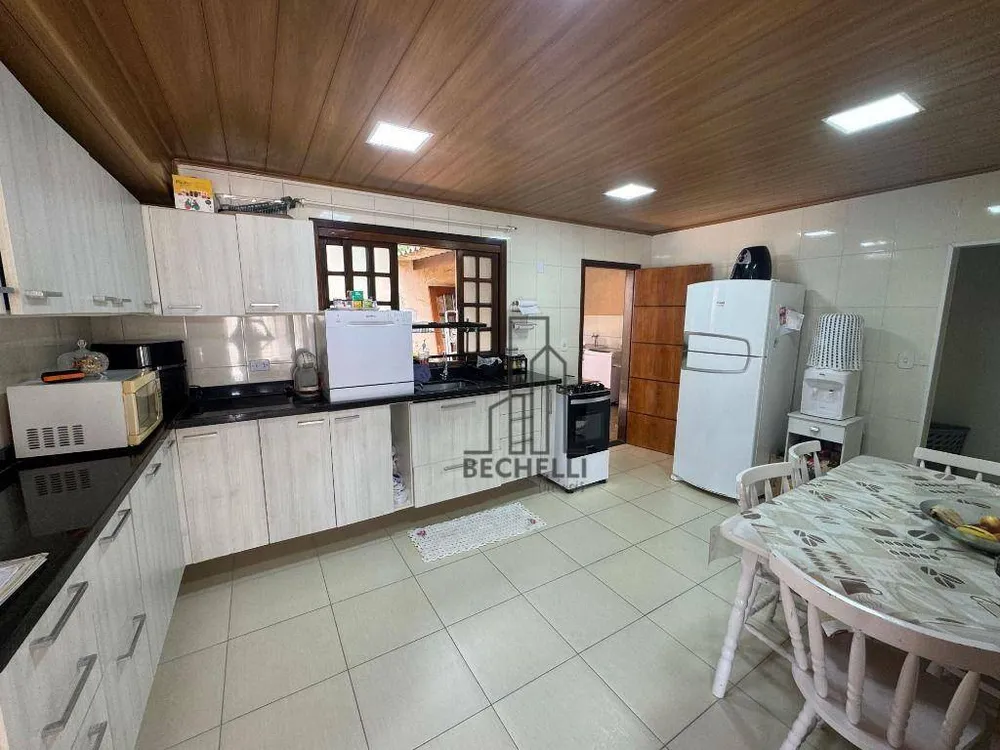 Casa, 2 quartos, 210 m² - Foto 4