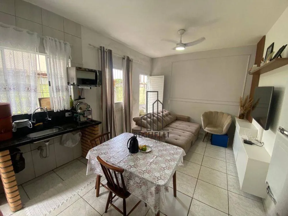 Casa, 2 quartos, 49 m² - Foto 2