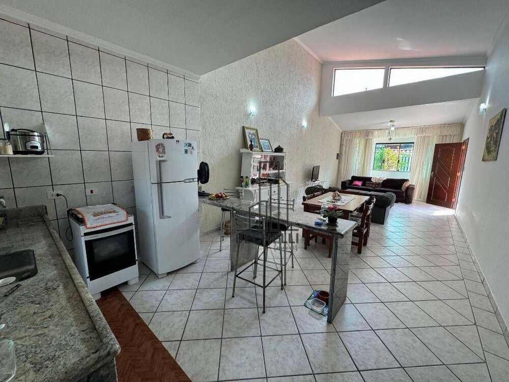 Casa, 2 quartos, 125 m² - Foto 4
