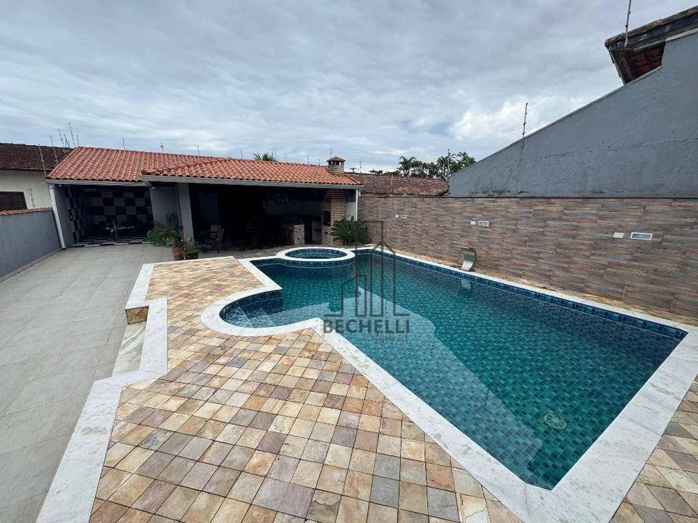 Casa, 3 quartos, 246 m² - Foto 8