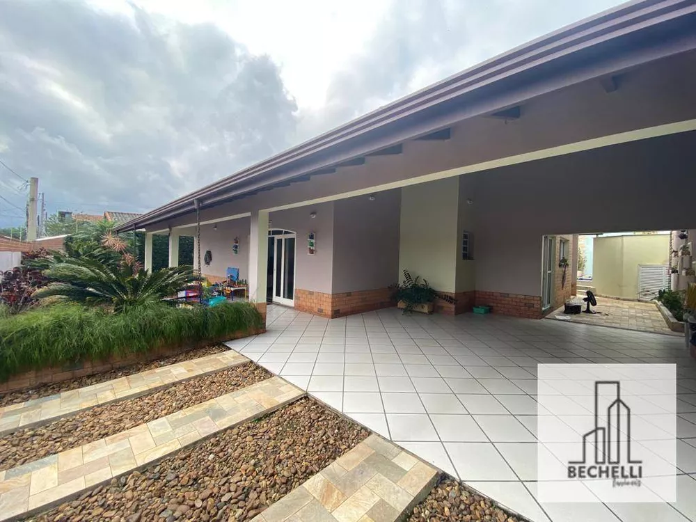 Casa, 3 quartos, 271 m² - Foto 17