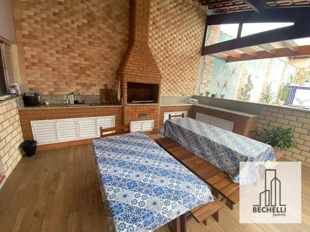 Casa, 3 quartos, 271 m² - Foto 4