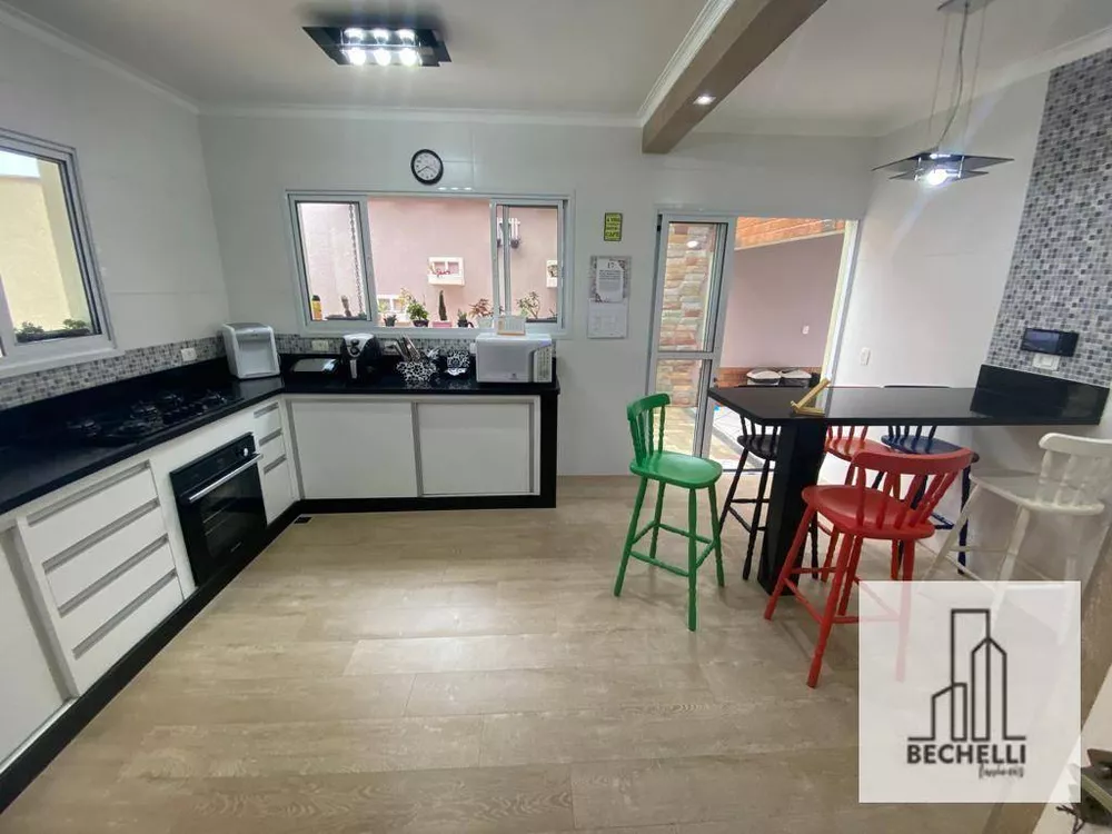 Casa, 3 quartos, 271 m² - Foto 16