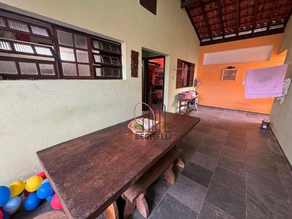 Casa, 4 quartos, 210 m² - Foto 8