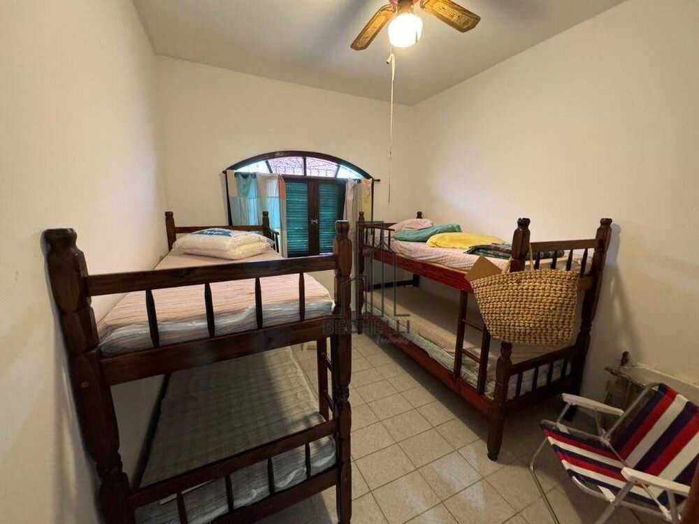 Casa à venda com 2 quartos, 79m² - Foto 8
