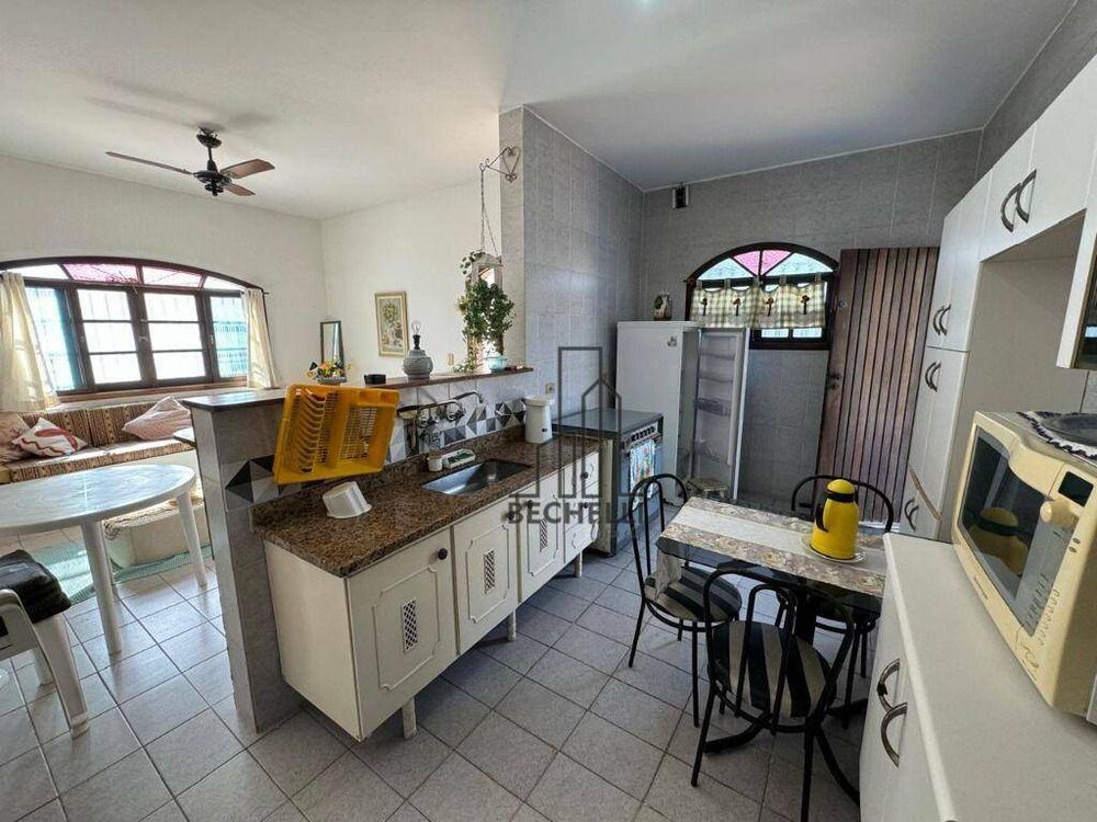 Casa à venda com 2 quartos, 79m² - Foto 5