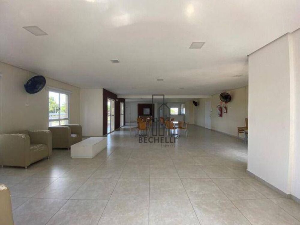 Apartamento à venda com 2 quartos, 75m² - Foto 2