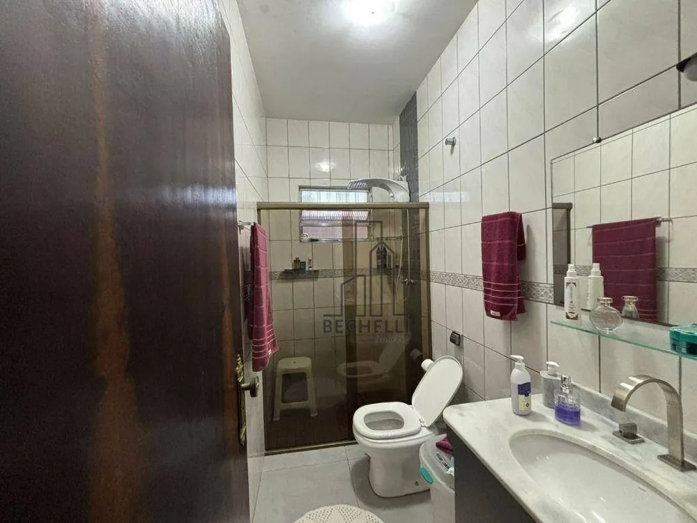 Casa, 4 quartos, 209 m² - Foto 1