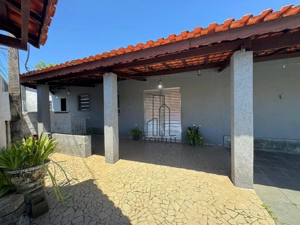 Casa, 3 quartos, 159 m² - Foto 1