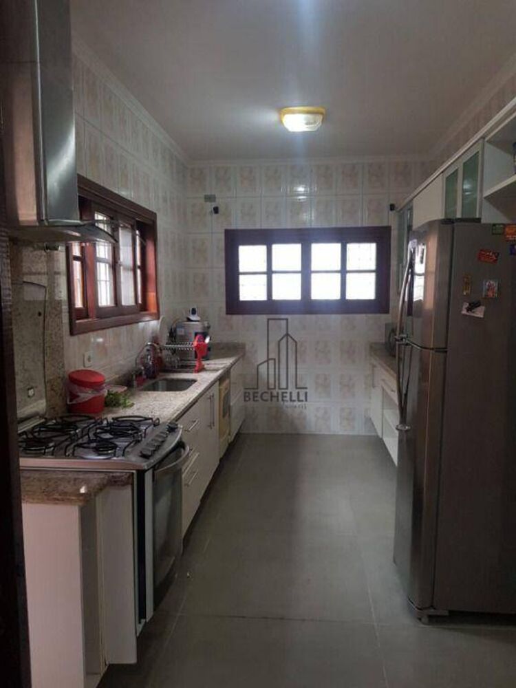 Casa, 4 quartos, 231 m² - Foto 3