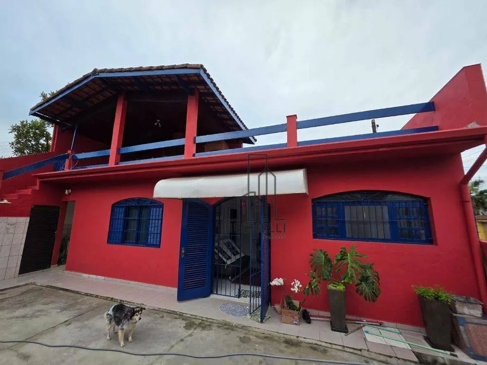 Casa, 3 quartos, 166 m² - Foto 1