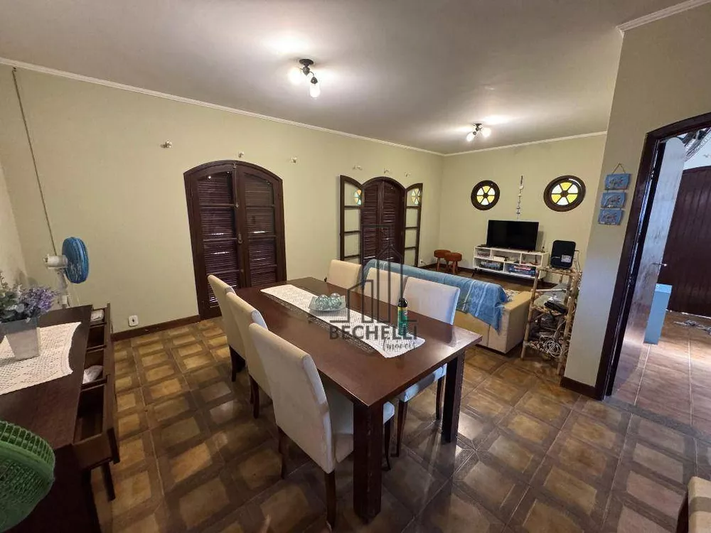 Casa, 5 quartos, 219 m² - Foto 23