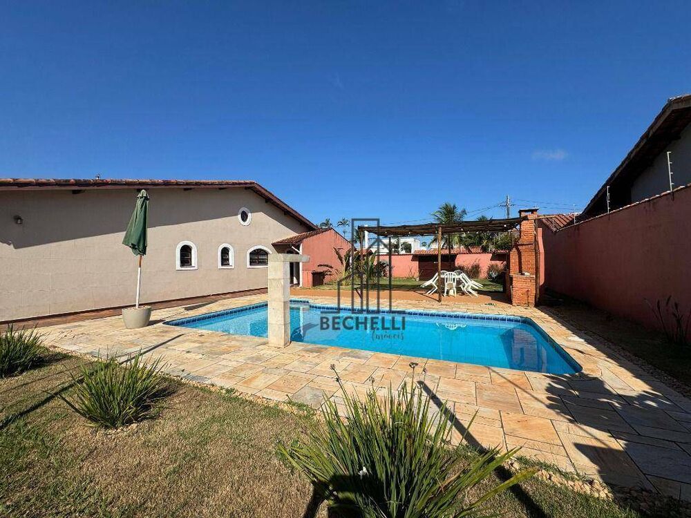 Casa, 5 quartos, 219 m² - Foto 3