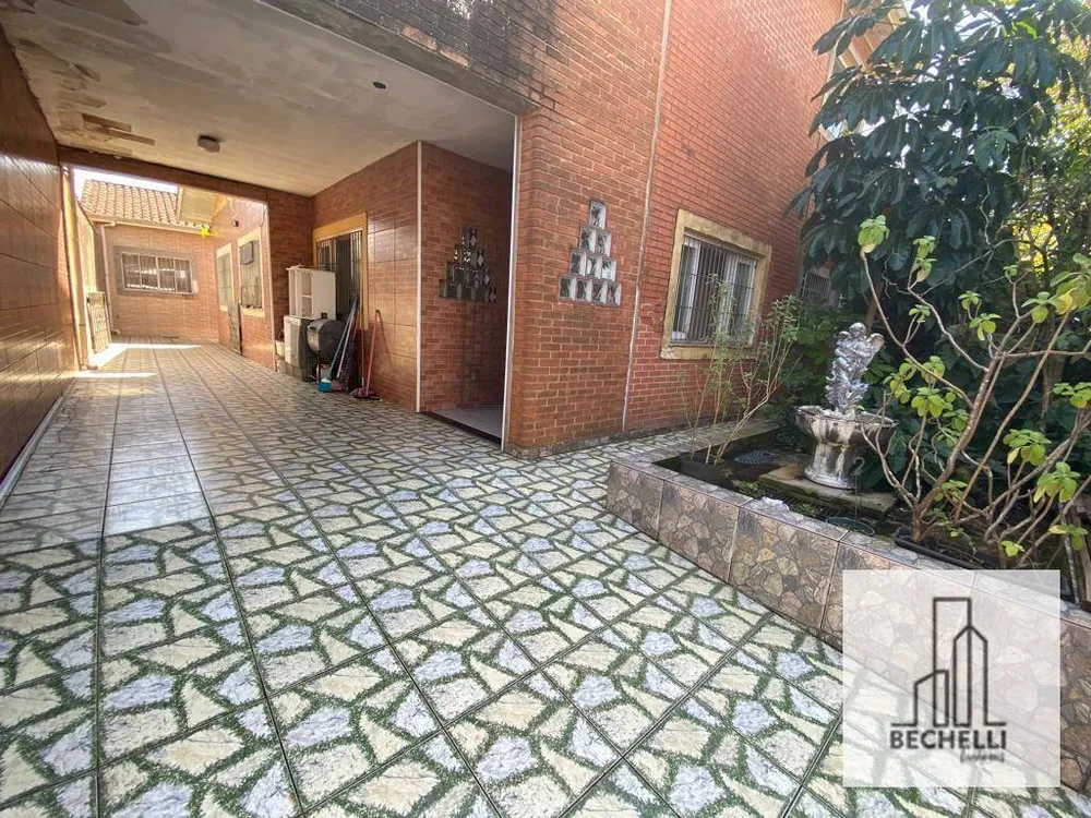 Casa, 5 quartos, 206 m² - Foto 1