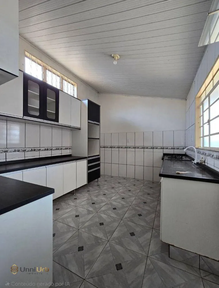 Casa, 3 quartos, 167 m² - Foto 2