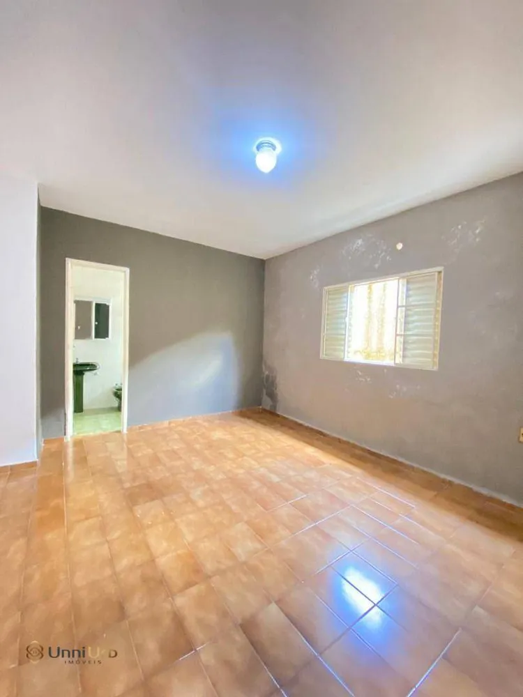 Casa, 3 quartos, 80 m² - Foto 2