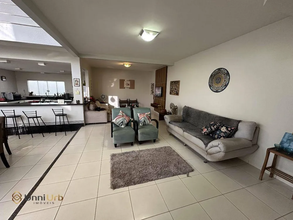 Sobrado, 3 quartos, 192 m² - Foto 4