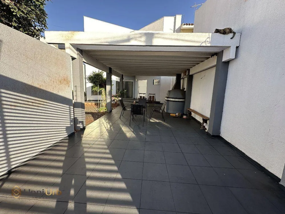 Sobrado, 3 quartos, 192 m² - Foto 3