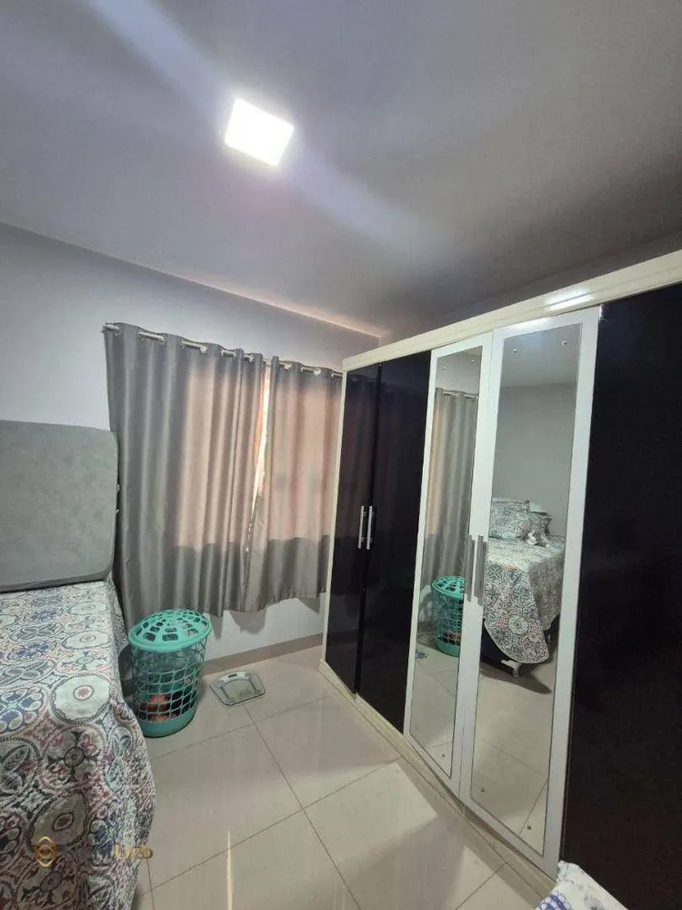 Casa, 3 quartos, 250 m² - Foto 1