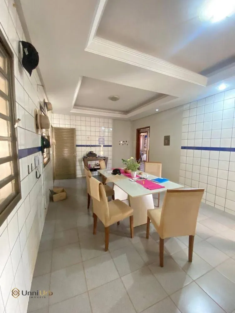 Casa, 3 quartos, 254 m² - Foto 4