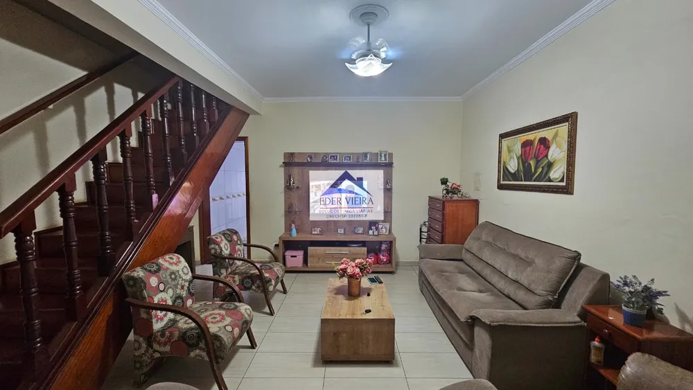 Casa, 3 quartos, 177 m² - Foto 1