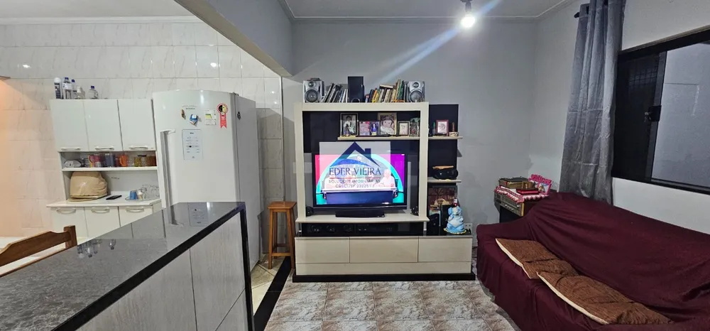 Casa, 3 quartos, 121 m² - Foto 2